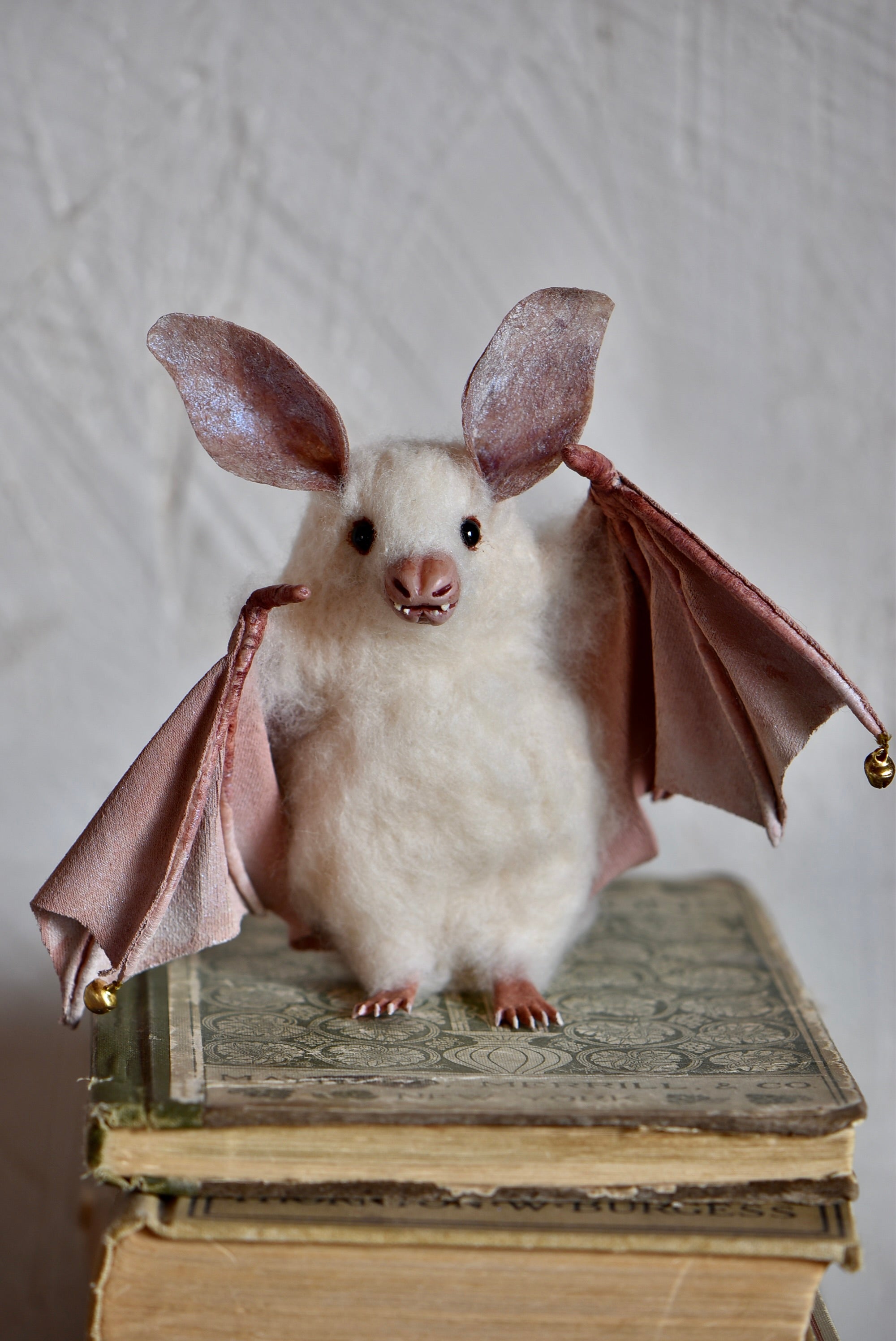 White bat of the Mist